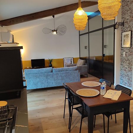 Le Petit 1881 Apartment Ampuis Luaran gambar